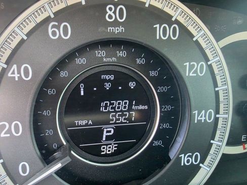 Used 2015 Honda Accord LX image 2