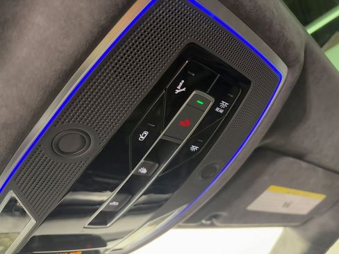 Used 2021 Audi S8 L w/ Full Leather Package image 23