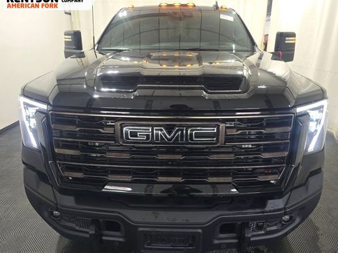 Used 2025 GMC Sierra 2500 AT4X w/ AT4X AEV Edition AWD/4WD image 5