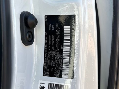 Used 2024 Toyota Sienna XLE image 31