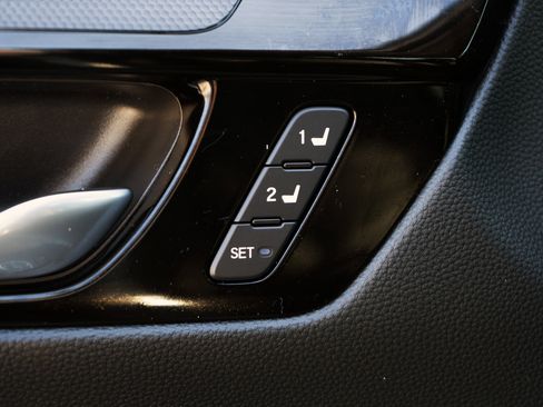 Certified 2025 Honda CR-V EX-L image 39