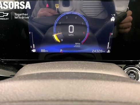 Certified 2024 Chevrolet Trax RS w/ Driver Confidence Package FWD image 20