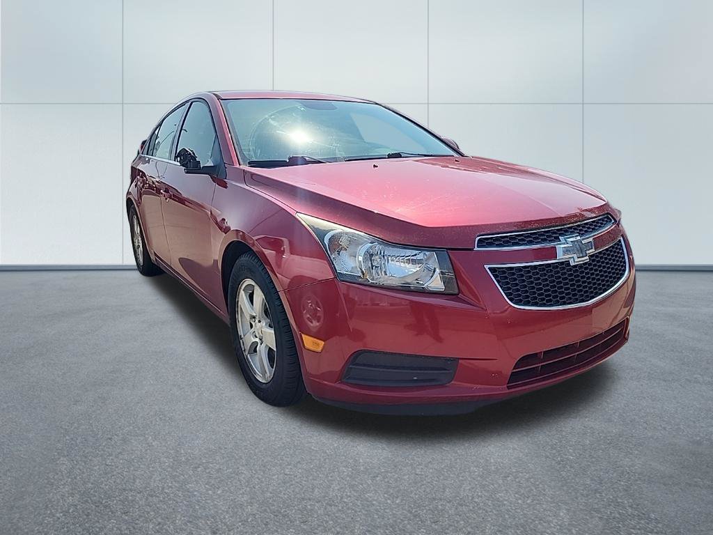 Used 2014 Chevrolet Cruze LT FWD image 3