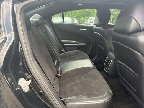 Used 2016 Dodge Charger R/T RWD image 21