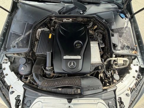 Used 2018 Mercedes-Benz C 300 Sedan image 36