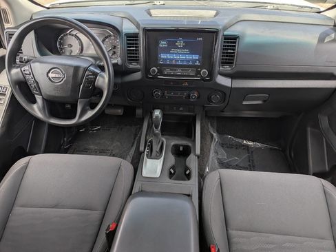 Used 2022 Nissan Frontier S RWD image 14