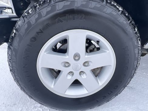 Used 2018 Jeep Wrangler Unlimited Sport S AWD/4WD image 10