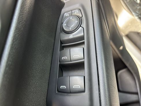 Used 2024 Chevrolet Silverado 1500 Custom image 17