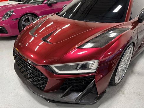 Used 2017 Audi R8 V10 w/ Carbon Exterior Package AWD/4WD image 52
