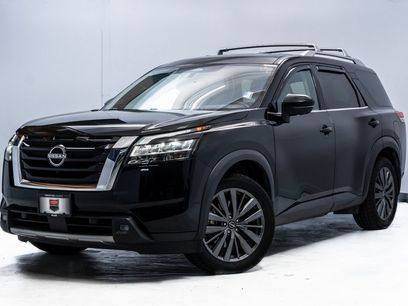 Used 2022 Nissan Pathfinder SL w/ SL Premium Package