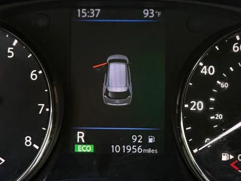 Used 2019 Nissan Rogue SV FWD image 12