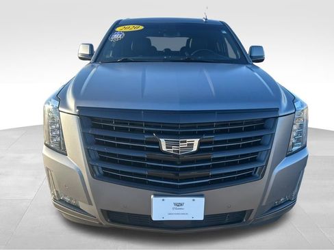 Used 2020 Cadillac Escalade Platinum image 11