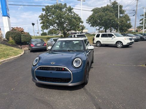 Used 2025 MINI Cooper S FWD image 6