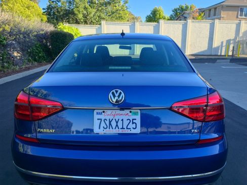 Used 2016 Volkswagen Passat 1.8T S FWD image 4