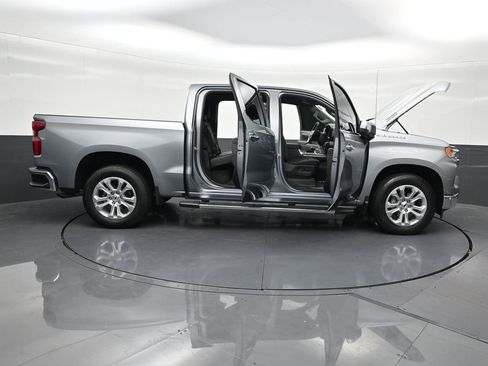 Used 2025 Chevrolet Silverado 1500 LTZ RWD image 36