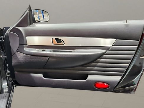 Used 2003 Ford Thunderbird Deluxe image 25