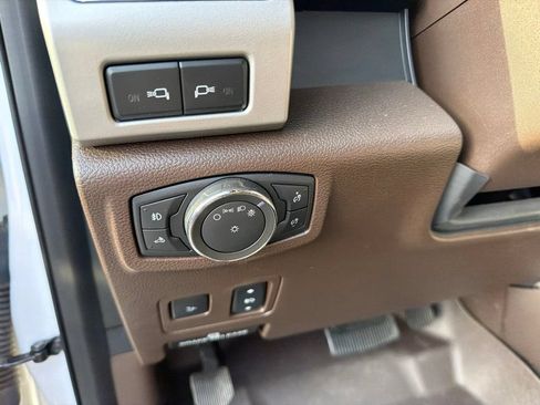 Used 2017 Ford F350 King Ranch w/ King Ranch Ultimate Package AWD/4WD image 7