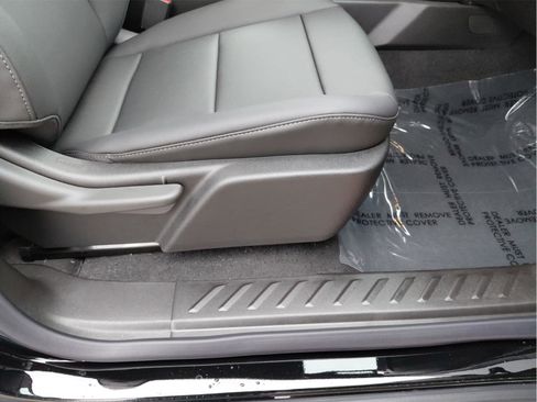 New 2026 GMC Canyon Elevation w/ Convenience Package image 22