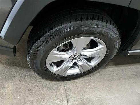 Used 2025 Toyota RAV4 LE image 17