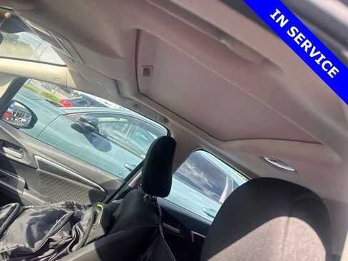Used 2019 Honda Fit EX image 8