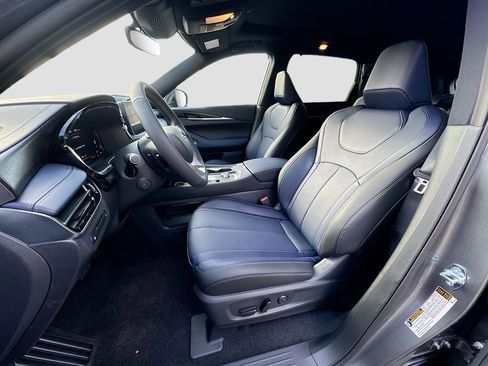 Used 2026 INFINITI QX60 Sport w/ Dark Cargo Package AWD/4WD image 23