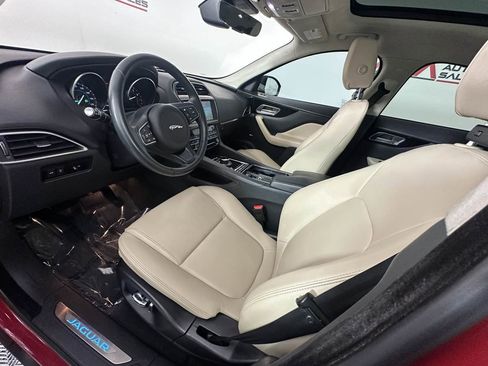 Used 2020 Jaguar F-PACE Premium image 21