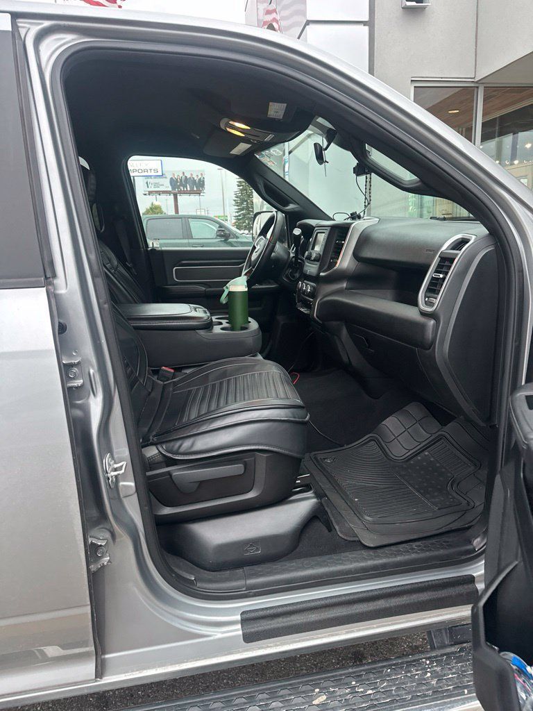 Used 2021 RAM 2500 Big Horn AWD/4WD image 9