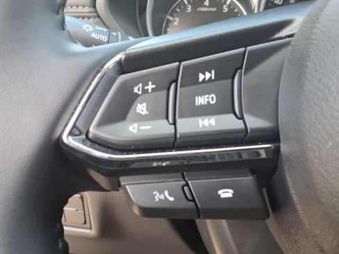 Used 2025 MAZDA CX-5 AWD 2.5 S w/ Select Package image 15