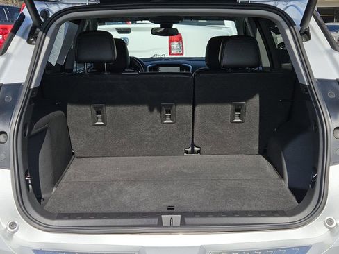 Used 2021 GMC Terrain SLT w/ Infotainment Package II image 15