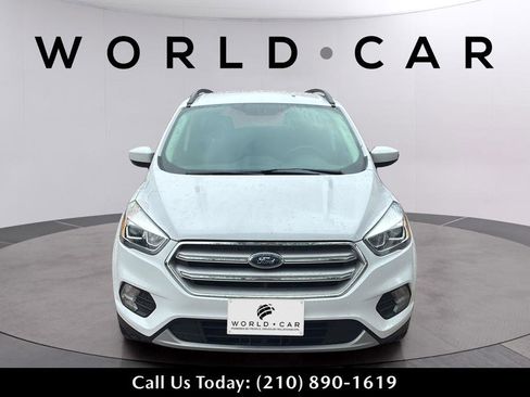Used 2019 Ford Escape SEL FWD image 9
