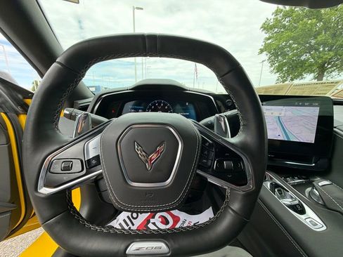 Used 2025 Chevrolet Corvette Z06 w/ Stealth Interior Trim Package RWD image 34