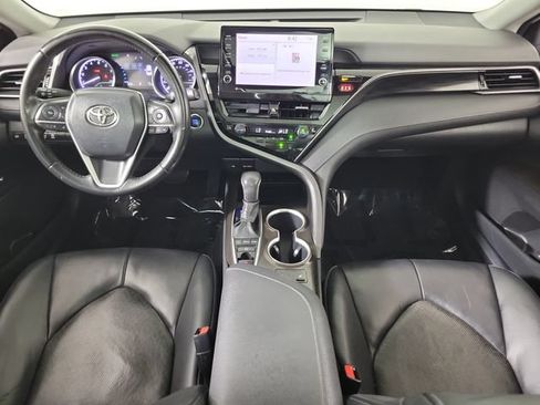 Used 2023 Toyota Camry XLE FWD image 16
