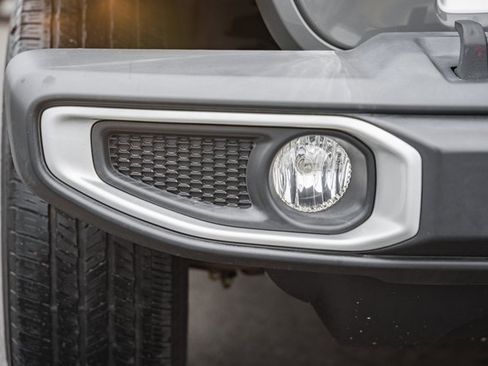 Used 2021 Jeep Gladiator Overland w/ Popular Equipment Package image 18