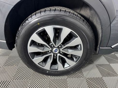 Used 2023 Subaru Outback Limited AWD/4WD image 40
