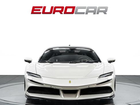 Used 2023 Ferrari SF90 Stradale AWD/4WD image 8