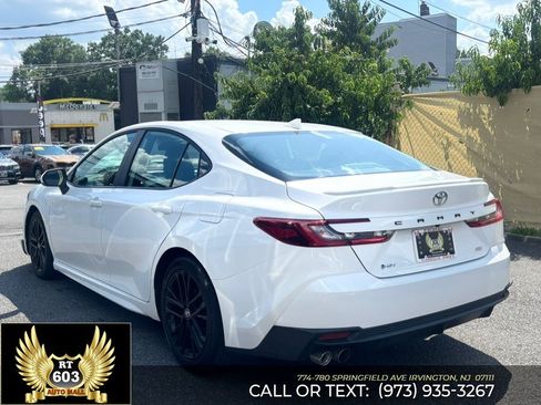 Used 2026 Toyota Camry SE FWD image 4