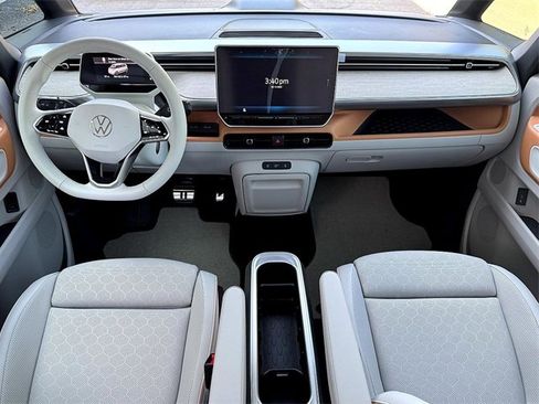 New 2025 Volkswagen ID. Buzz 1st Edition image 18