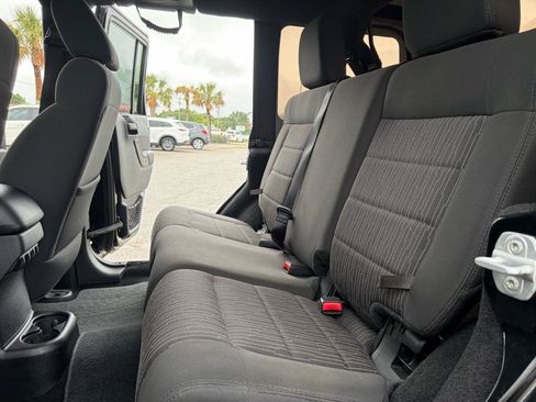 Used 2012 Jeep Wrangler Unlimited Sport AWD/4WD image 39