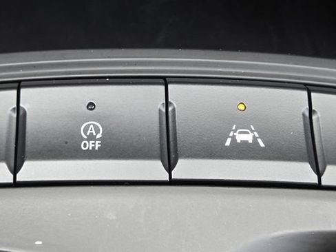 Used 2024 Buick Envista Sport Touring FWD image 29