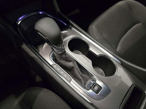 Used 2024 Chevrolet Malibu LT image 25