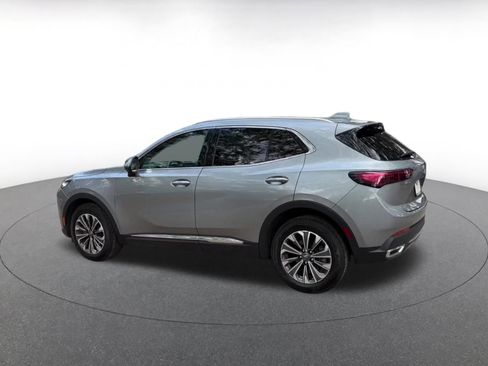 Used 2024 Buick Envision Preferred AWD/4WD image 10