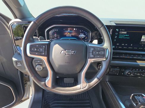 Used 2022 Chevrolet Silverado 1500 RST w/ Convenience Package II image 14