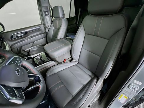 Used 2025 Chevrolet Tahoe RST w/ RST Capability Package image 22