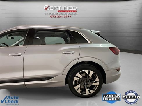 Used 2023 Audi e-tron Premium Plus w/ Premium Plus Package image 8
