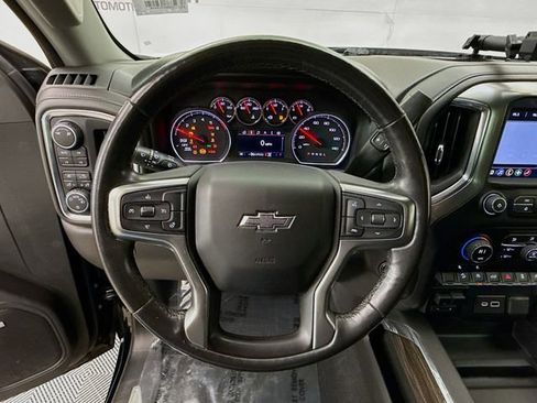 Used 2019 Chevrolet Silverado 1500 RST image 13