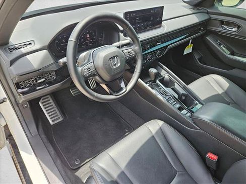 Used 2024 Honda Accord Sport image 10