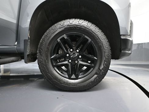 Used 2020 Chevrolet Silverado 1500 LT Trail Boss w/ Convenience Package image 17