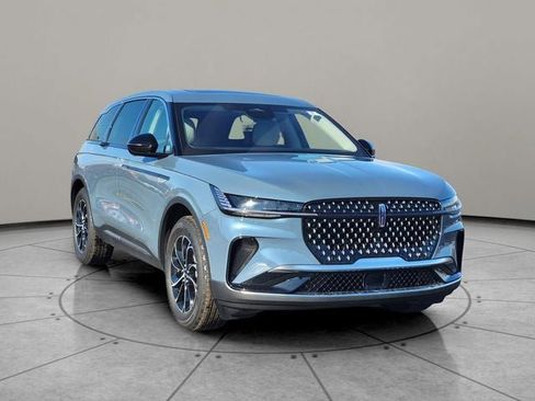 New 2026 Lincoln Nautilus Premier image 14