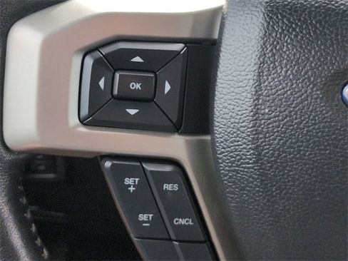 Certified 2021 Ford F250 Lariat w/ FX4 Off-Road Package image 23