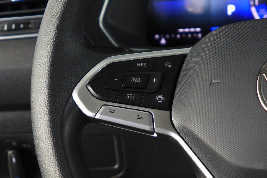 Certified 2023 Volkswagen Tiguan S FWD image 30